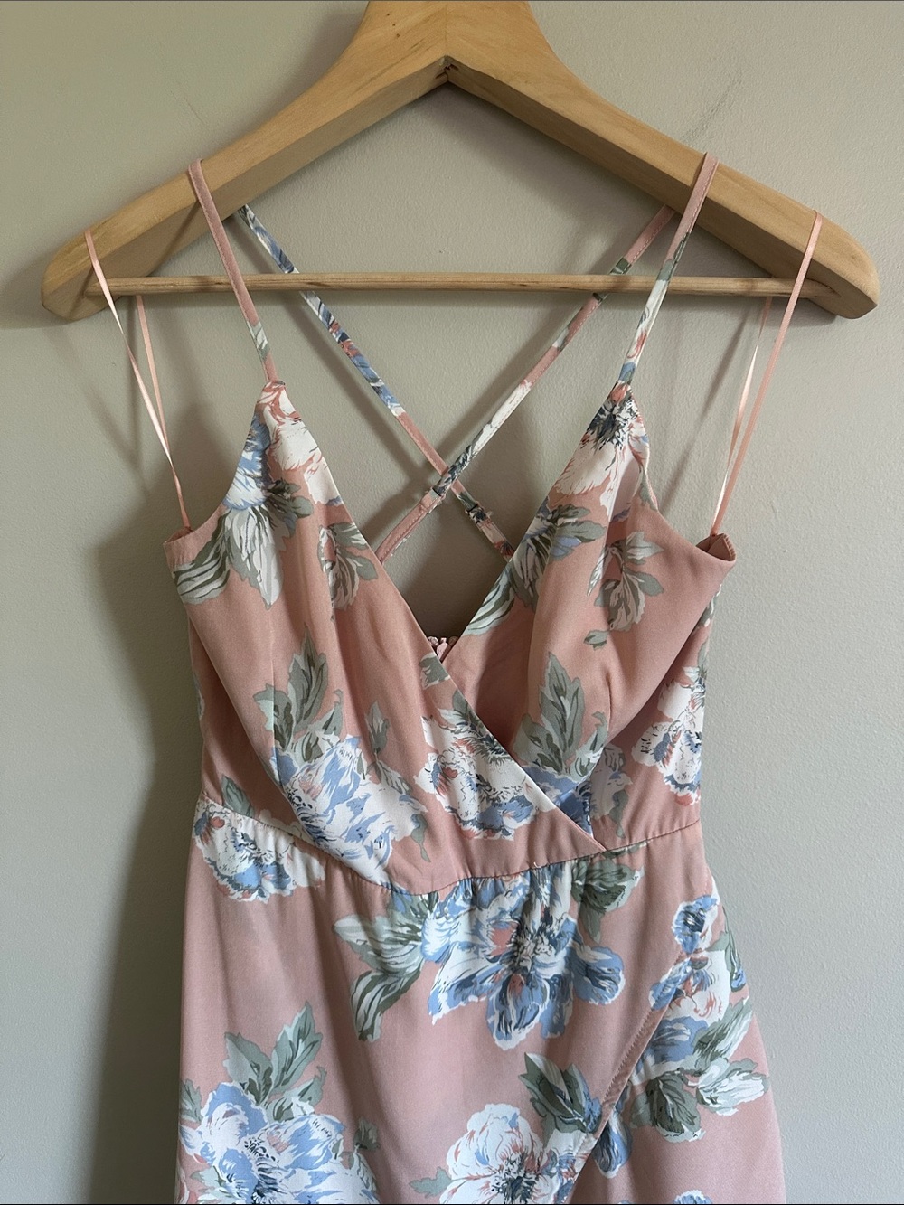 Floral High-Low Ruffle Maxi Dress - Picture 14 of 16
